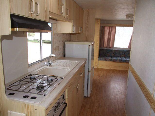 Camping Le P'Tit Bonheur Escaro Quarto foto