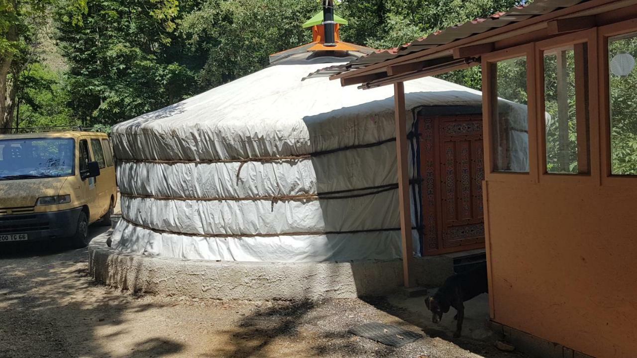 Camping Le P'Tit Bonheur Escaro Exterior foto