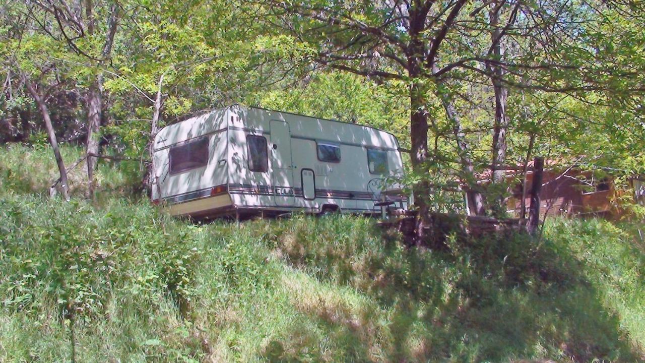 Camping Le P'Tit Bonheur Escaro Exterior foto